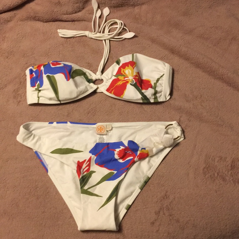 Tory Burch 2 piece swimsuit NEW with liner